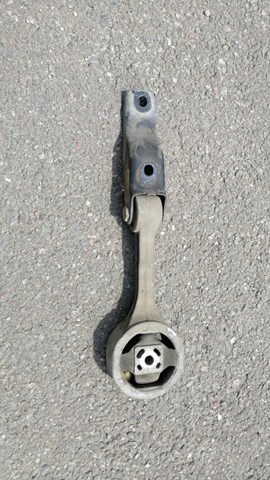 Опора двигуна задня 6Q0199851AM VAG