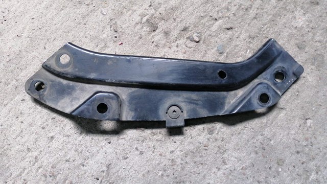 Кронштейн супорта радіатора, верхній 6R0805931A VAG