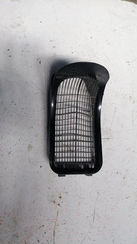 Решітка повітрозабірника салону 6R0815479A VAG