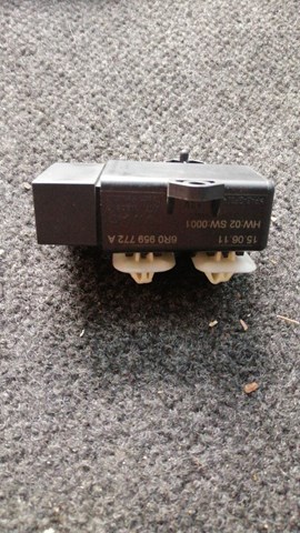 Датчик підігріву сидіння 6R0959772A VAG