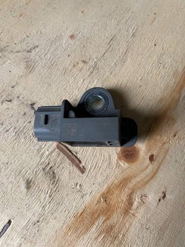 Датчик подушки безпеки 985813RA0A NISSAN