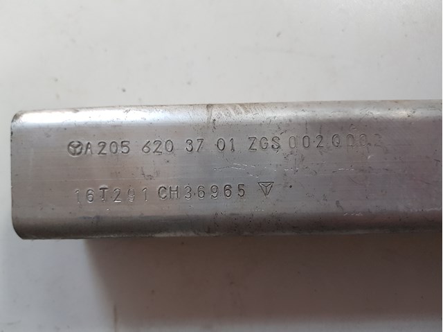 Кронштейн підсилювача переднього бампера A2056203701 MERCEDES