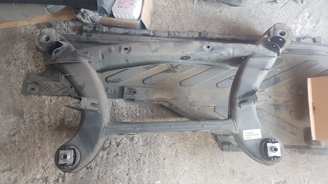 Підрамник задній A2123503605 MERCEDES