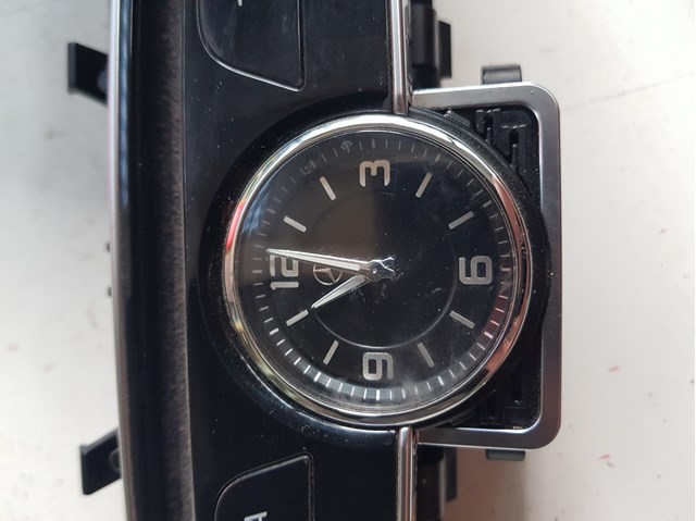 Годинник салонний A2228270300 MERCEDES
