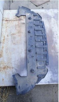 Обвіс бампера DS7Z8349B FORD