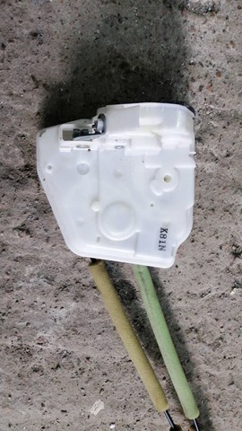 Замок задньої дверї, правої KB7W72310 MAZDA