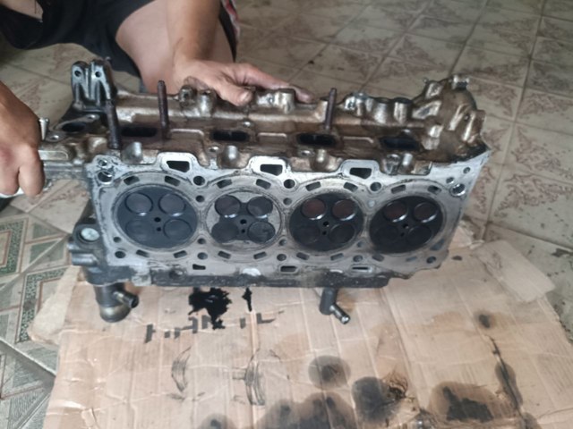 Головка циліндрів 1110129555 TOYOTA