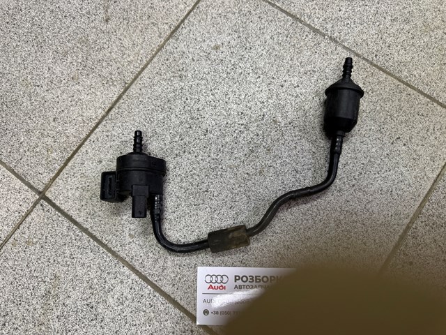 Клапан парів бака 06H906517T VAG