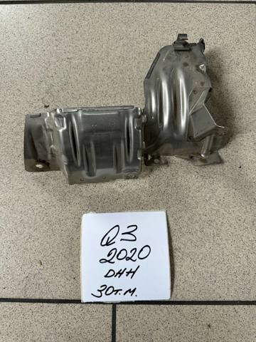 Кришка випускного колектора 06K129596C VAG