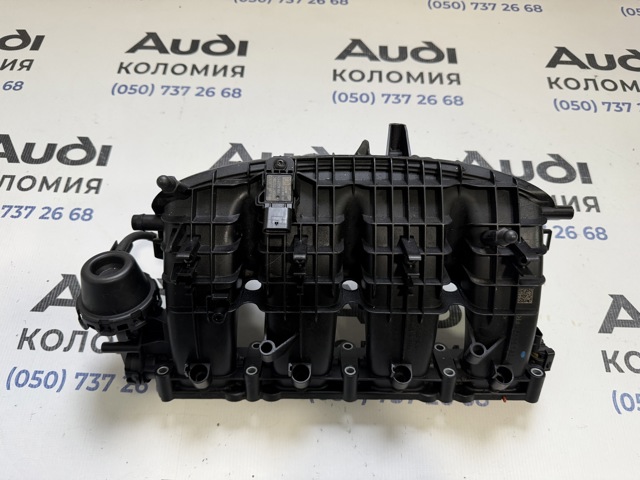 Колектор впускний 06L133201FR VAG