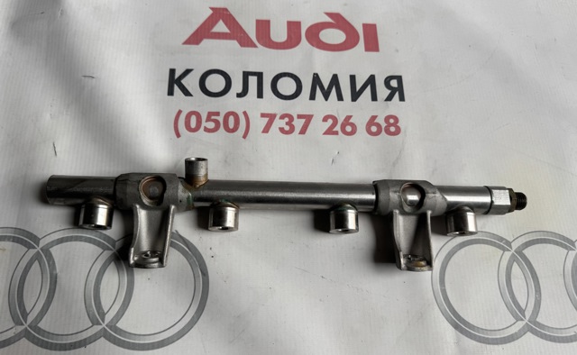 Розподільник палива 06L133317E VAG