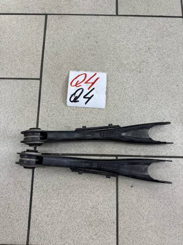 Важіль задньої підвіски поперечний 1EA505291A VAG