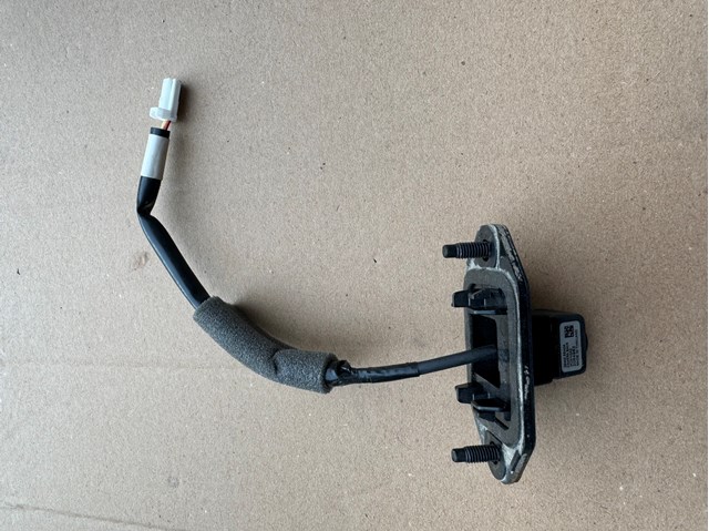 Камера заднього виду 284425SA0A NISSAN