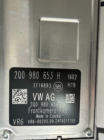 Камера системи забезпечення видимості 2Q0980653H VAG