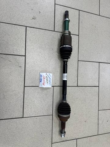 Привід правий 391005SN0A NISSAN