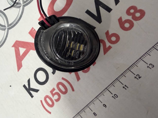Правий покажчик повороту - лампа 4L0949134 VAG