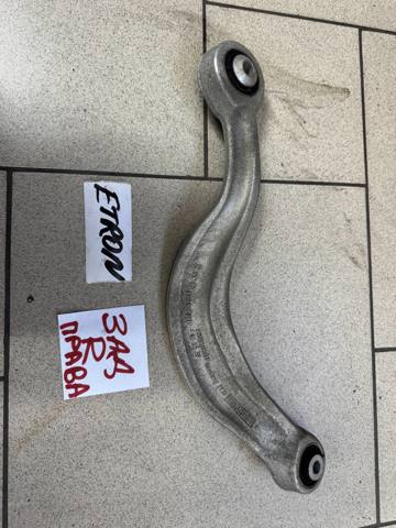 Верхній важіль задньої підвіски правий 4M0505372 VAG