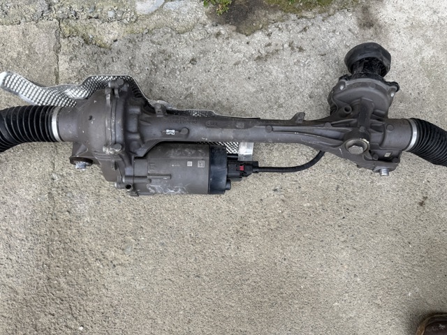 Рейка рульова, ціла без дефектів пробіг 40 тис км , гарантія 14 днів