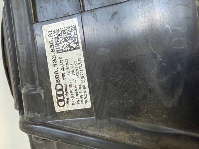 Корпус повітряного фільтра 80A133835AL VAG