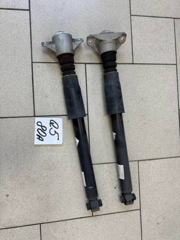 Задній амортизатор 80A513035L VAG