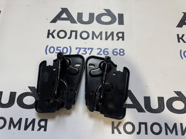 Стояк-гак замка капота 80A823185C VAG