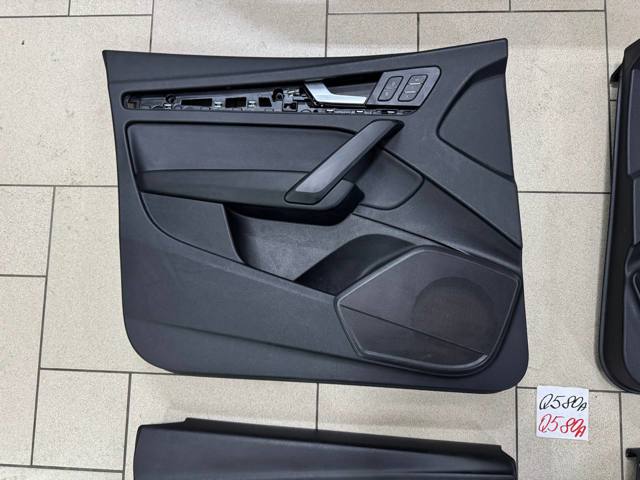 Картка задніх лівих дверей 80A867103BWFA VAG