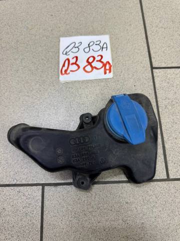 Горловина бачка омивача 83A955462 VAG