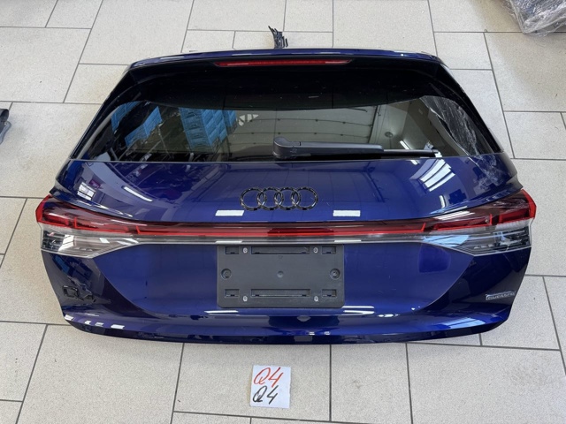 Задня ляда 89A827025 VAG