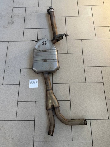 Вихлопна труба 8R0253409T VAG