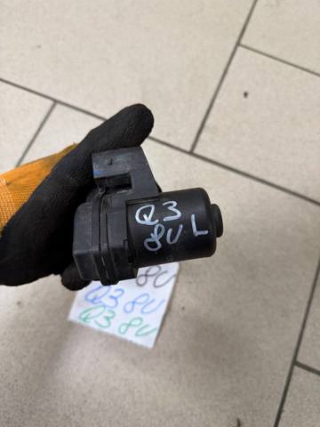 Двигун приводу гальмівного супорту заднього стоянкової системи 8U0998281 VAG