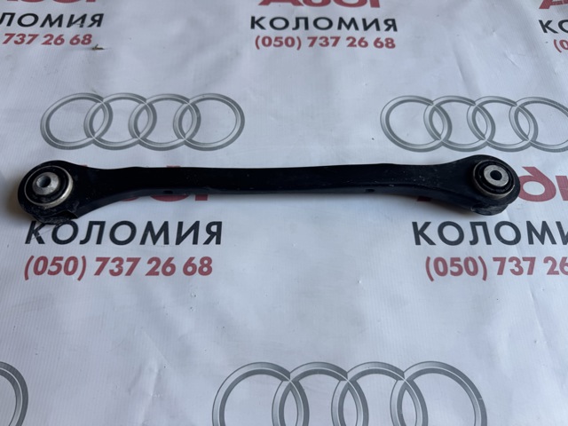 Поперечна тяга задньої підвіски 8W0501531D VAG