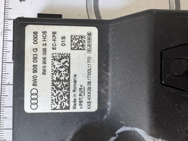Модуль керування (ЕБУ) паливного насосу 8W0906093G VAG