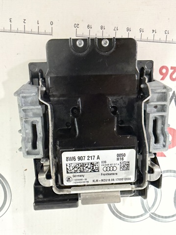 Камера системи забезпечення видимості 8W6907217A VAG
