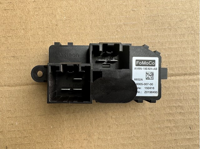 Регулятор оборотів вентилятора AV6N19E624AB FORD
