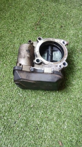 Дросільна заслінка в зборі 06G133062J VAG