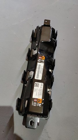 Подушка безпеки, водійська, AIRBAG, захисту колін 100525900F TESLA