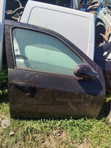 Дверка передня права 801001128R RENAULT