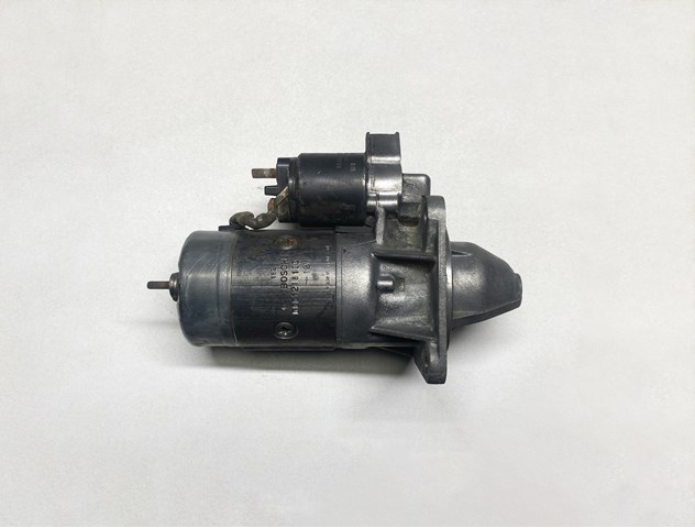 Стартер автомобільний 0001218103 BOSCH