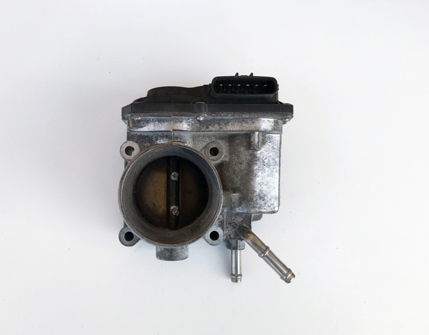 Блок дросельної заслінки 220300D010 TOYOTA