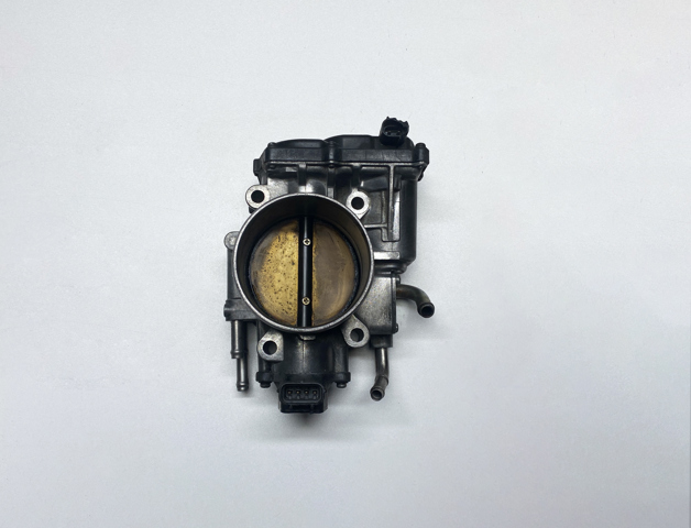 Дросільна заслінка в зборі 2203050160 TOYOTA