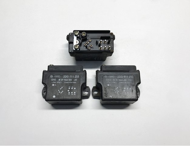 Реле накалу 2D0911253 VAG