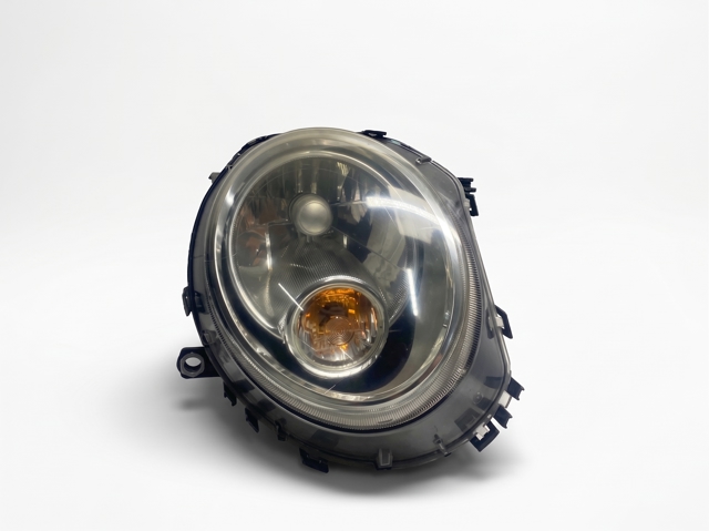 Фара передня права 63122751872 BMW
