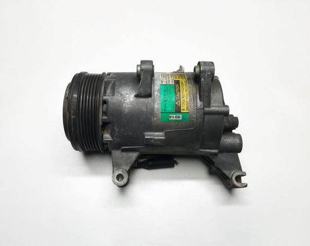 Компресор кондиціонера 64521171310 BMW