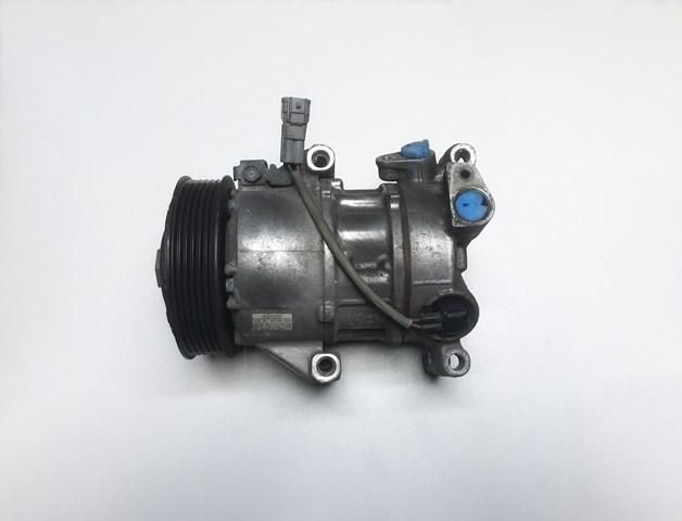 Компресор холодоагенту 883100D380 TOYOTA
