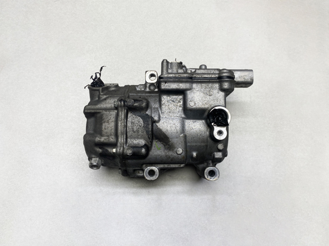 Компресор холодоагенту 8837052012 TOYOTA