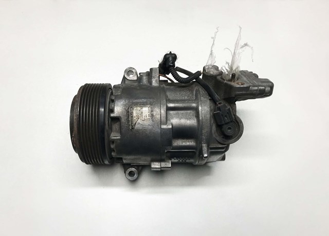 Насос кондиціонера 9156820 BMW