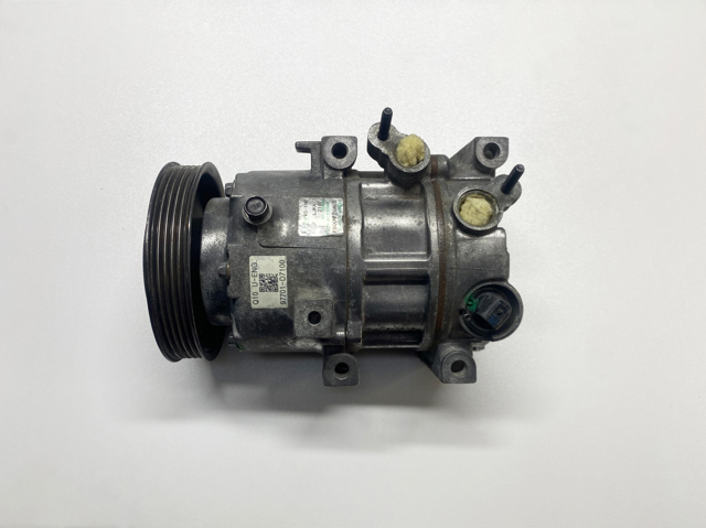 Компресор холодоагенту 97701D7100 HYUNDAI
