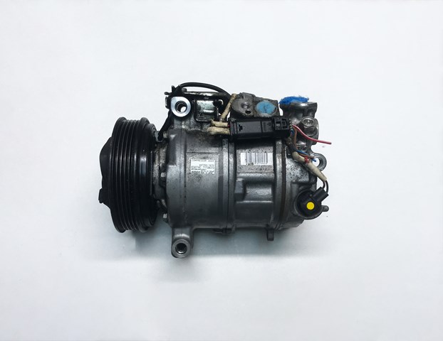 Компресор кліматичної установки A0008303502 MERCEDES