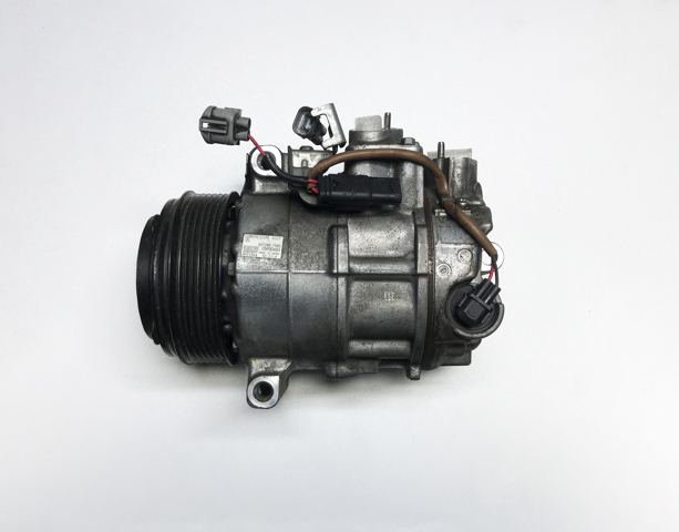 Компресор системи кондиціювання A0032308811 MERCEDES