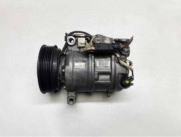 Компресор кондиціонера A0042301711 MERCEDES